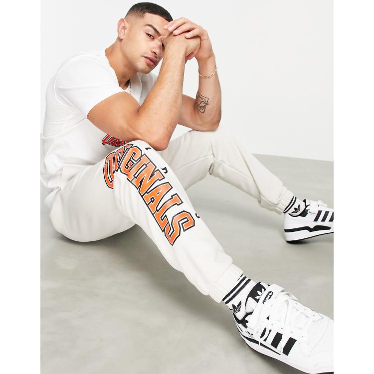 Adidas buy Originals 'Retro Revival' Logo Sweatshirt Sweatpants Set M