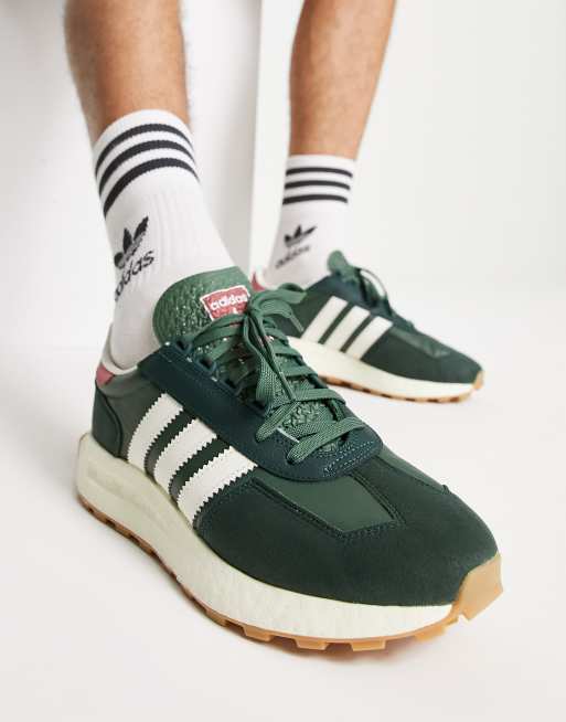 Originals Retropy trainers in green | ASOS