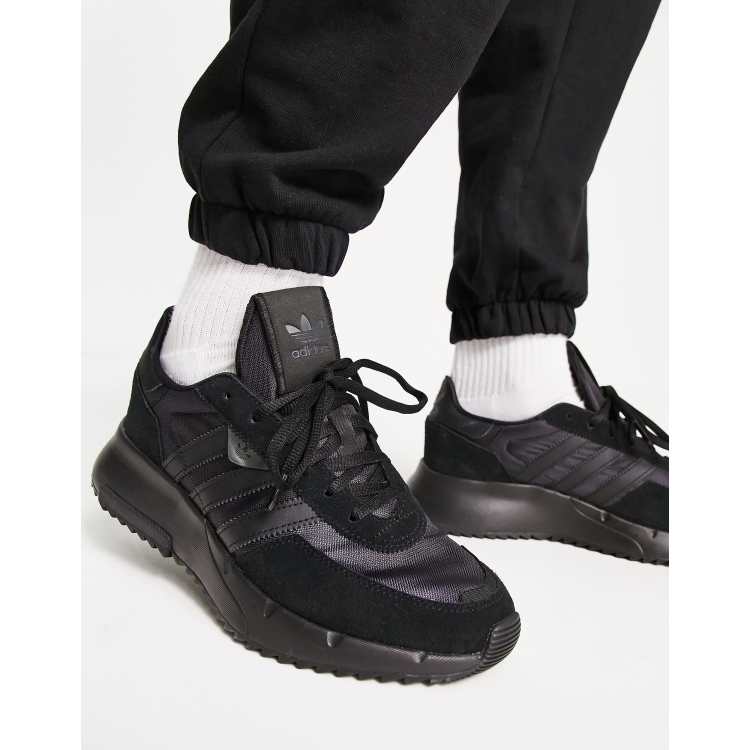 adidas Originals - Retropy F2 - Baskets - Triple noir | ASOS