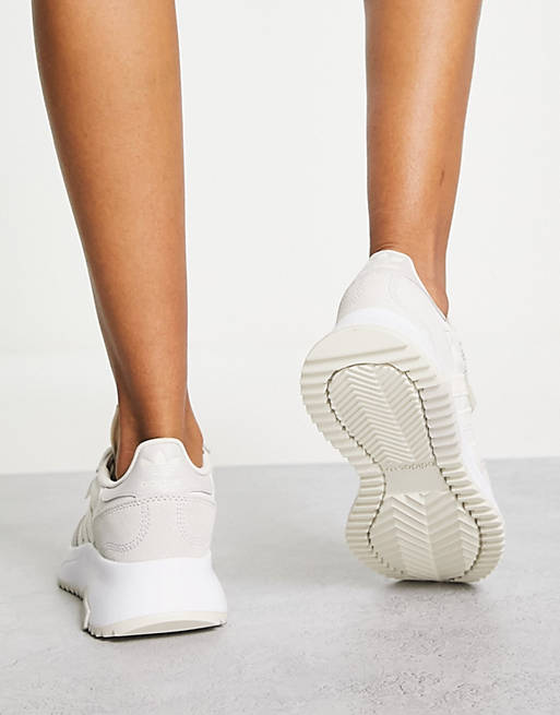 adidas Originals Retropy F2 sneakers in off white | ASOS