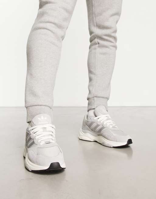 Grey adidas clearance shoes outfit