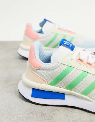 adidas retroset trainers