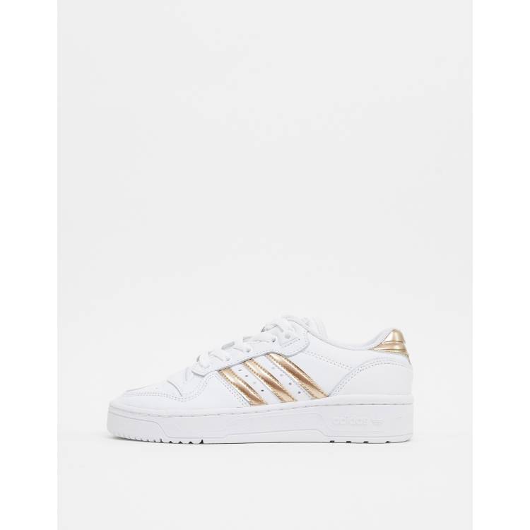 adidas Originals Rivalry Baskets basses Blanc et or rose