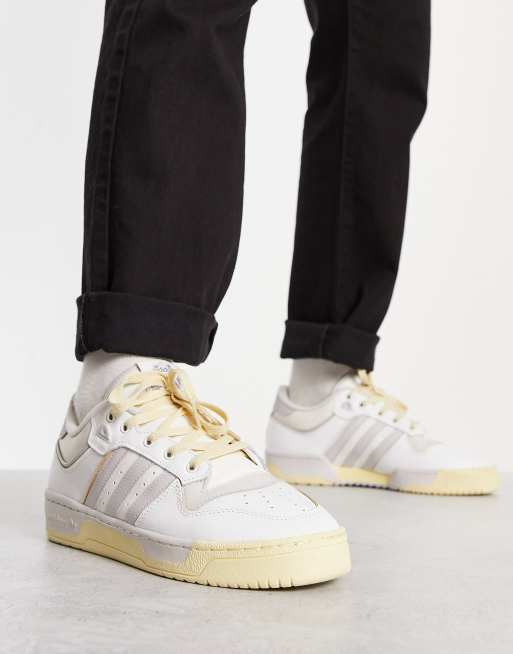 adidas Originals Rivalry Low 86 sneakers in white and gray | ASOS