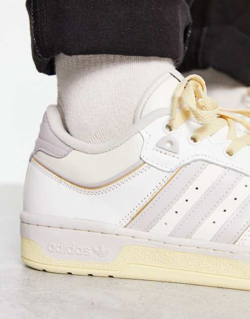 krigsskib købmand Ray adidas Originals Rivalry Low 86 sneakers in white and gray | ASOS