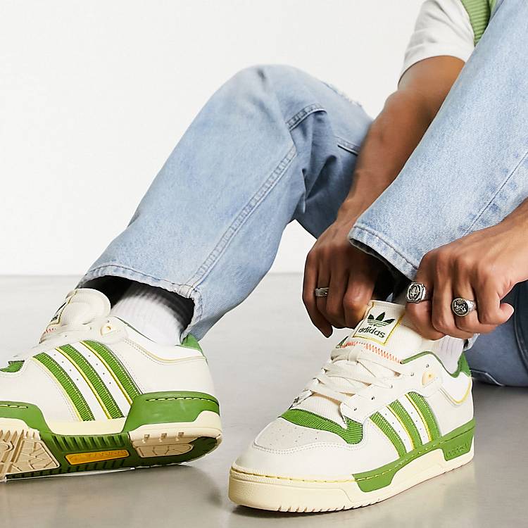 anker positie Theoretisch adidas Originals Rivalry Low 86 trainers in white and green | ASOS