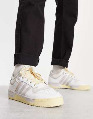 Adidas originals rivalry hot sale low trainer