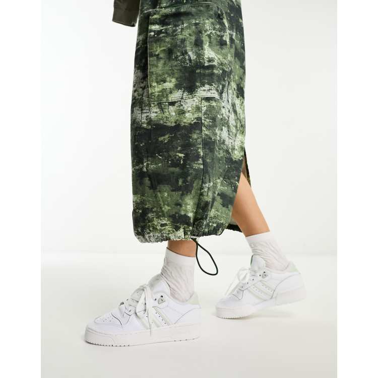 adidas Originals Rivalry low sneakers in crystal linen green