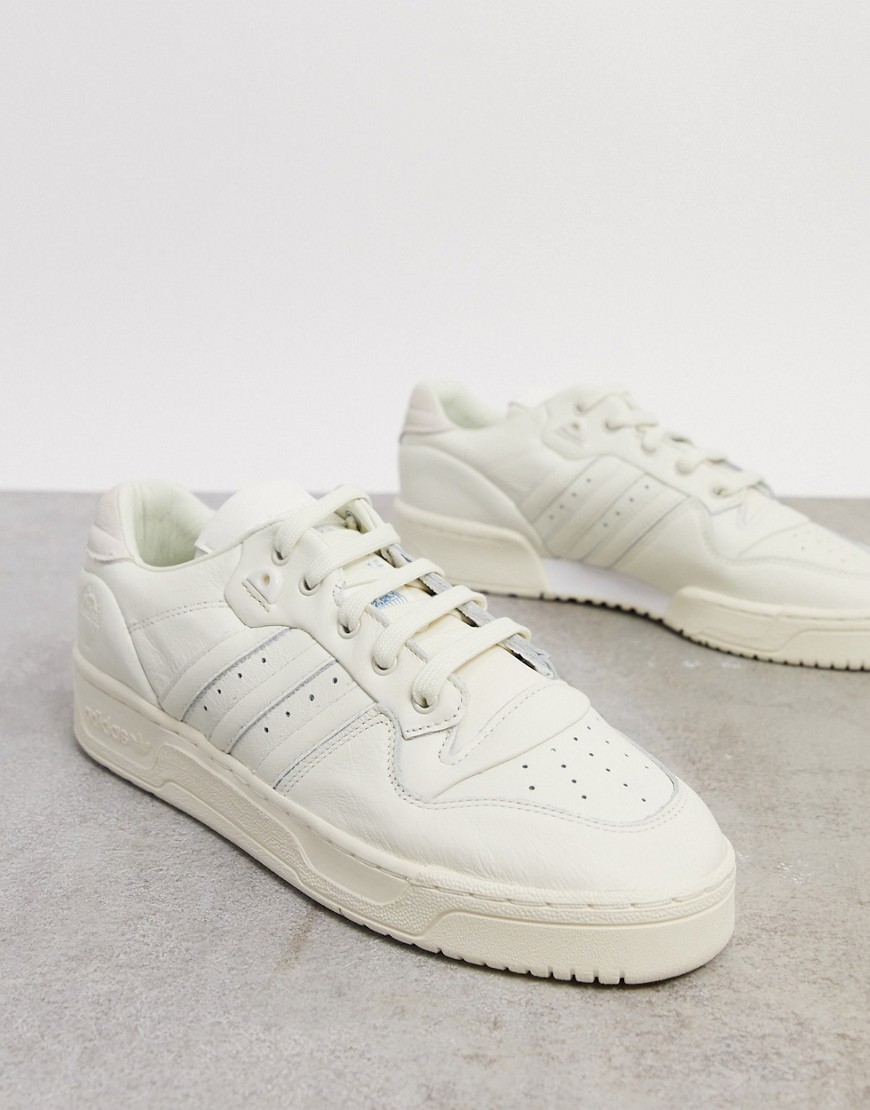 Adidas Originals rivalry low sneakers in off white