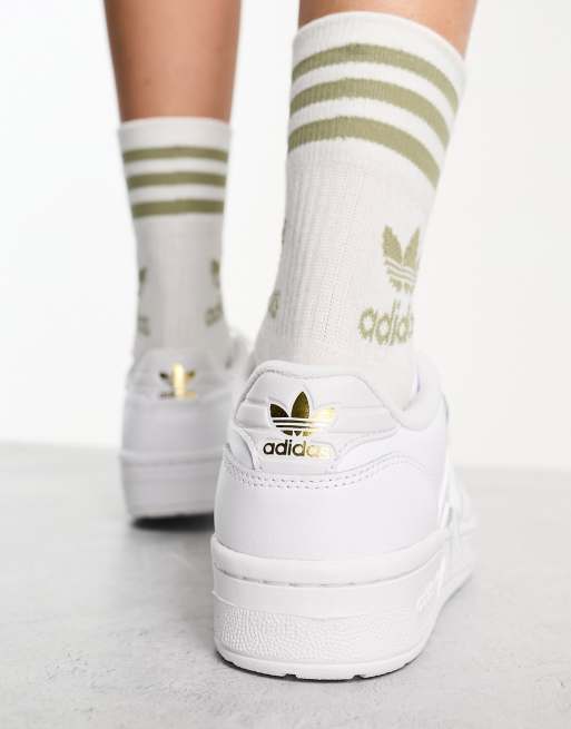 adidas Originals Rivalry Low sneakers in white and gray | ASOS