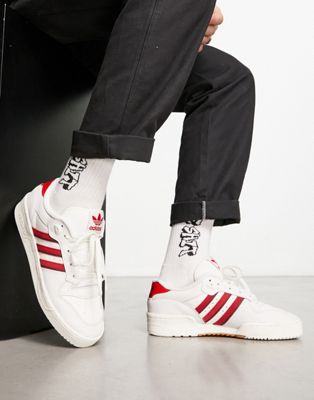 adidas Originals Rivalry Low trainers in white/red - ASOS Price Checker