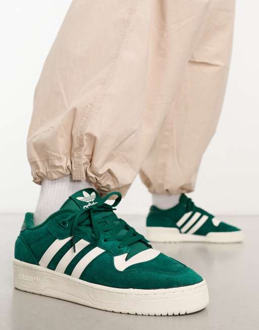 adidas Originals Rivalry low trainers in collegiate green/white | ASOS