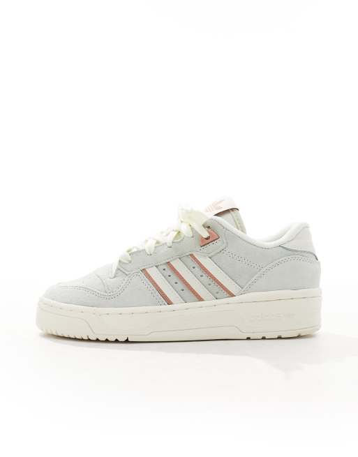 adidas Originals Rivalry low trainers in grey, 2 of 4