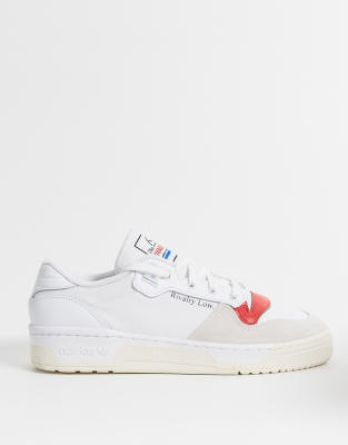 adidas originals rivalry low trainer in white