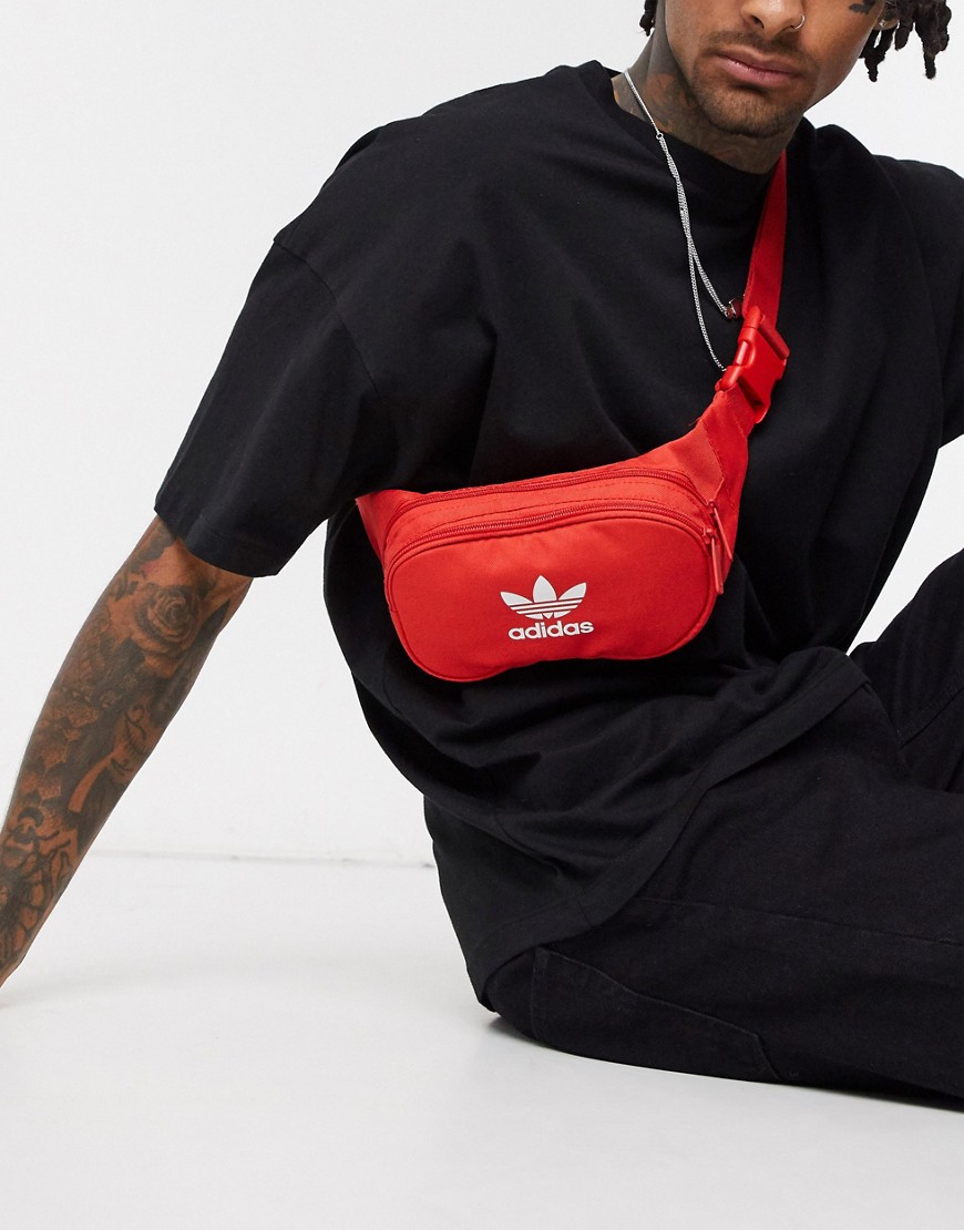 adidas Originals – Röd magväska med treklöverlogga