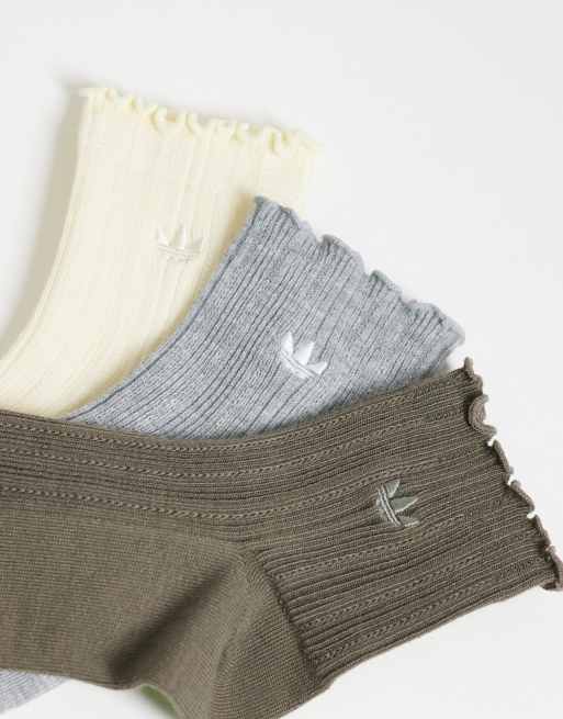 adidas Originals ruffle 3 pack ankle socks in neutral multi, 3 of 3