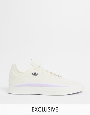 adidas Originals Sabalo trainers in off 