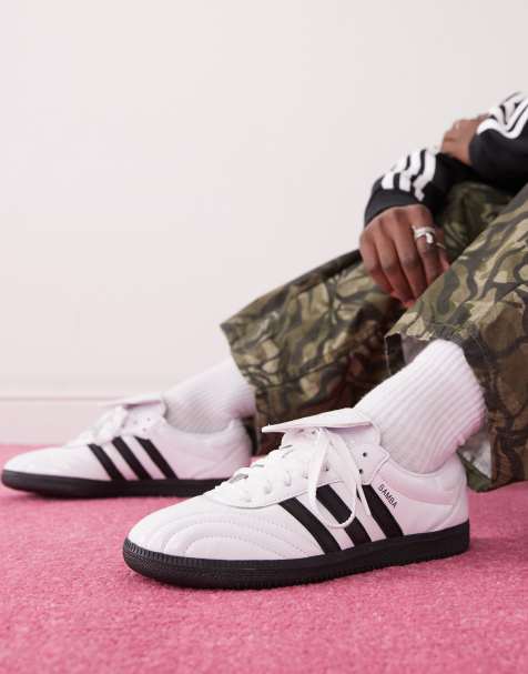 adidas Originals - Samba LT - Sneakers van lakleer in wit en zwart - view 1