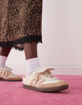 adidas Originals Samba LT trainers in beige and brown-White φωτογραφία