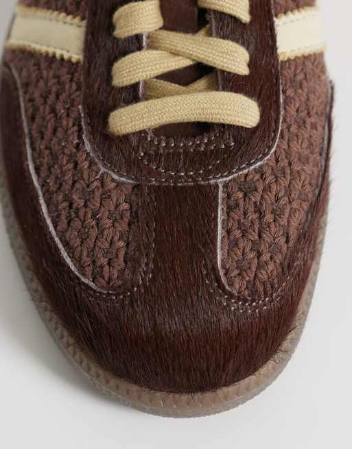 adidas Originals Samba OG Sneaker in Braun und Cremeweiß, 4 von 5