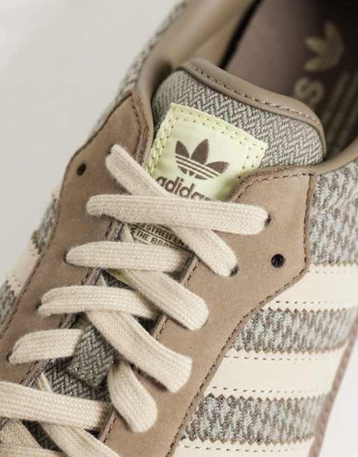 adidas Originals Samba OG Sneaker in Braun und Khaki, 3 von 5
