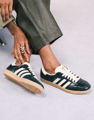 Adidas Originals Samba Og Sneakers In Green
