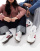 Thumbnail 4 van 5