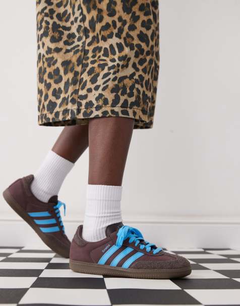 adidas Originals Samba OG trainers in brown and blue - view 1