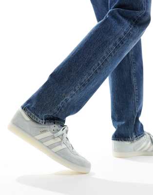 adidas Originals adidas Originals Samba OG trainers in silver blue