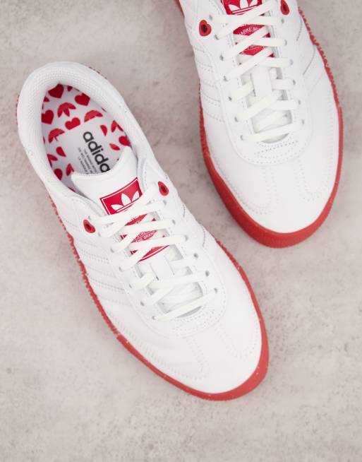 adidas Originals Samba Rose Baskets avec semelle contrastante et c ur imprim Blanc