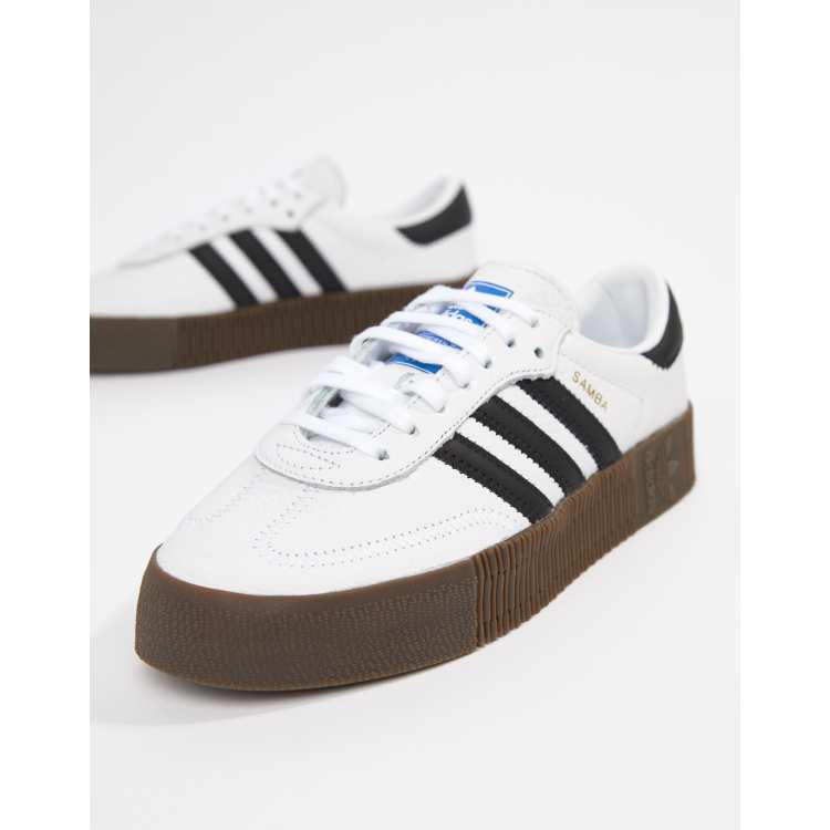 Adidas originals samba rose trainers sales in tan with gum sole