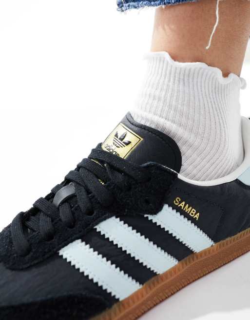 adidas Originals Samba Sneaker in Anthrazit mit hellblauen Streifen ASOS