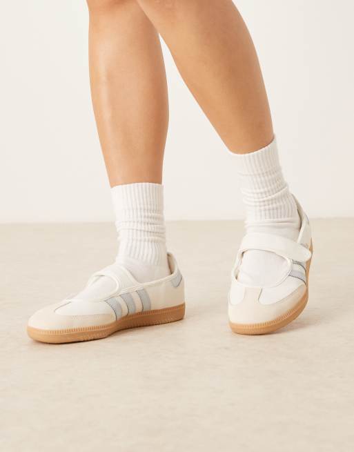 adidas Originals – Samba – Vita och blå sneakers i Mary Jane-stil