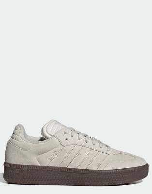adidas Originals - Samba xlg - Schuhe in Tonerde-Weiß