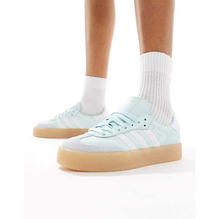 adidas Originals Sambae Baskets avec semelle en gomme Bleu clair et blanc ASOS