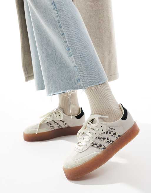 adidas Originals - Sambae - Råhvide sneakers med leopardprint