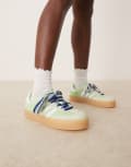 [adidas Originals] adidas Originals Sambae sneakers in light green and white 36 WHITE