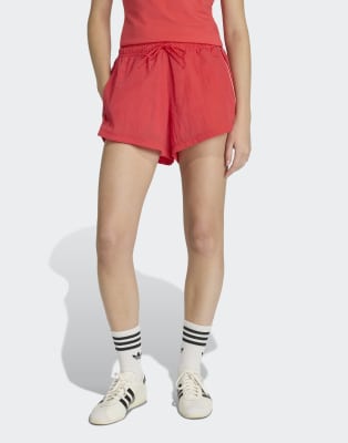 adidas Originals - Santiago - Shorts aus Webstoff in Semi Lucid Red-Rot