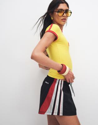 Originals - Santiago - Shorts in Schwarz und Rot Schwarz M