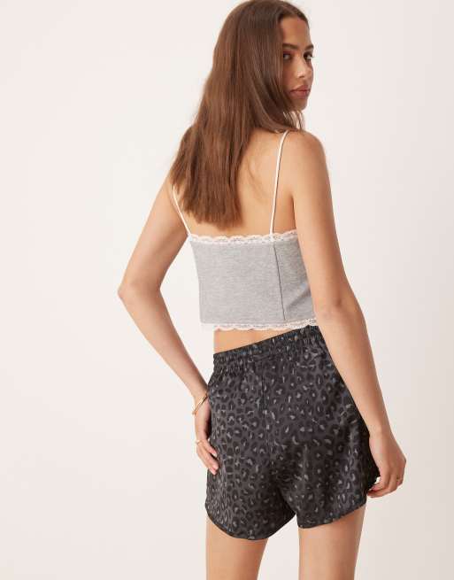 adidas Originals - Sprinter - Short en satin imprimé léopard - Noir 