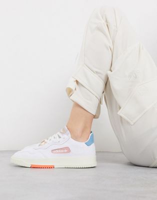 Intimate density Inappropriate adidas Originals SC Premiere sneaker in white and pink | ASOS