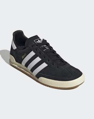 adidas Originals - Schuhe in Jeans-Optik in Core-Schwarz/Wolkenweiß/Clo