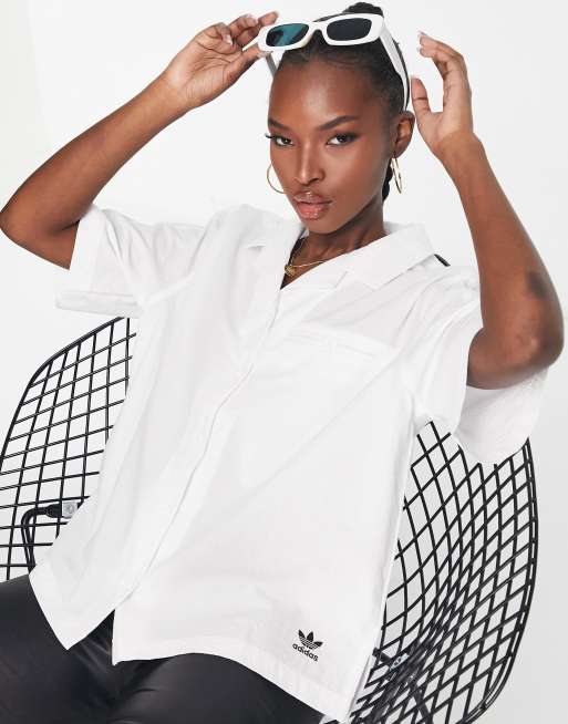 adidas Originals – Seersucker-Hemd in Weiß