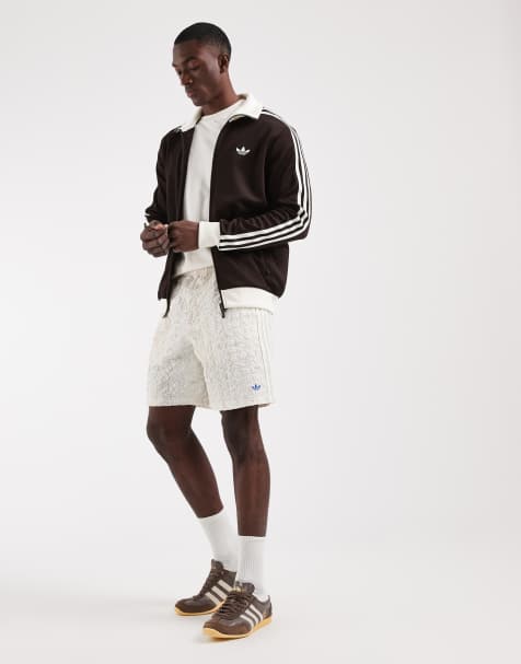 adidas Originals Seersucker-Resort-Shorts in Wollweiß mit Blumenmuster - view 1