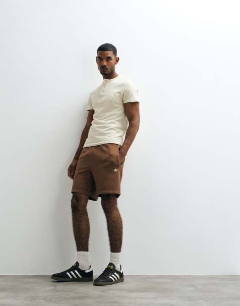 adidas Originals short ample essentiel délavé marron - view 1