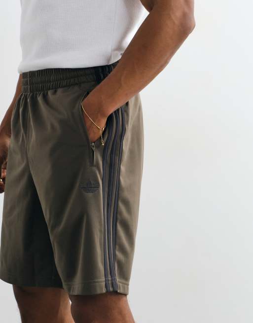 adidas Originals short Firebird kaki, 4 de 5