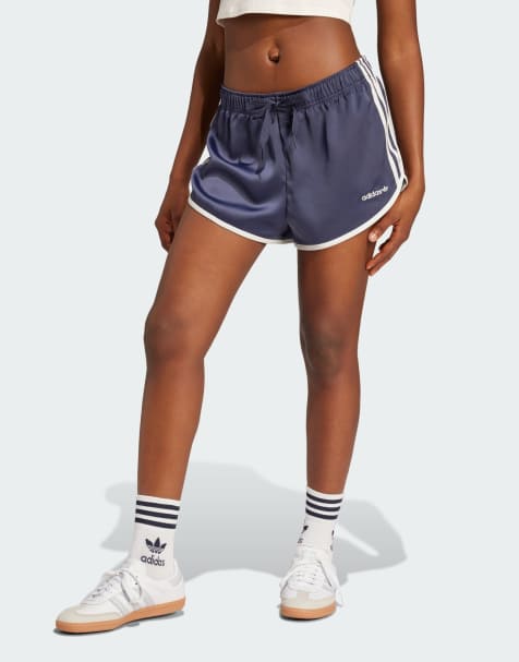 adidas Originals Short sprinter shorts in shadow navy - view 1