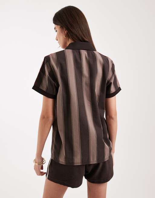 adidas Originals shorts de rizo marrones, 4 de 5