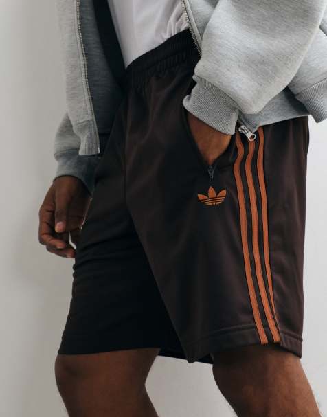 adidas Originals shorts Firebird marroni - view 1