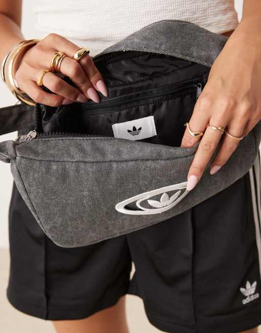 25SS新作大人気【ADIDAS】SHOULDER BAG◆グレー adidas Originals shoulder bag in grey | ASOS